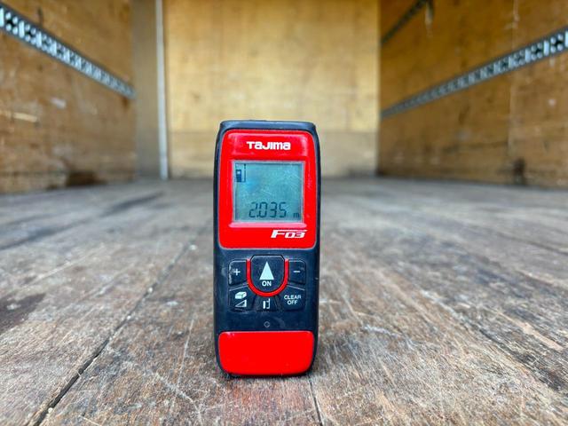 キャンター 　３ｔ　アルミバン　ワイドロング　パワーゲート　格納パワーゲート　ラッシング２段　床木材張り　サイドスライド扉　デュオニック　ＥＴＣ　バックモニター　積載量２．９００ｋｇ　車検Ｒ７年１２月１０日迄　ＡＴ（20枚目）