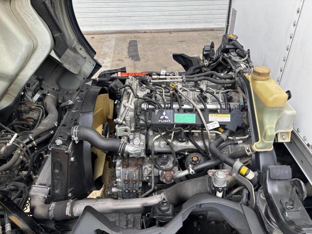 キャンター 　２ｔ　アルミバン　パネルバン　ドライバン　準中型　１０尺　内高２０８ｃｍ　ラッシング２段　９０度ストッパー　積載量２．０００ｋｇ　デュオニック　オートマ　ＡＴ　社外ナビ　バックカメラ　ＥＴＣ　カスタム（37枚目）