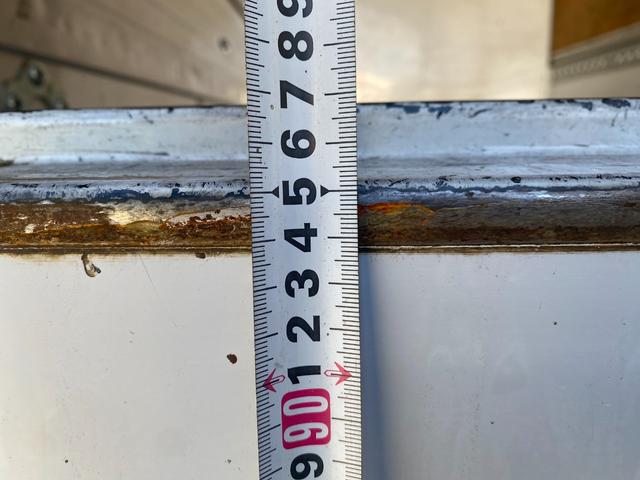 キャンター 　３ｔ　アルミウイング　ウイング　ワイドロング　内高２１４ｃｍ　床木材張り　ラッシング２段　内フック　積載量３．０００ｋｇ　ミッション　ＥＴＣ　バックモニター　ドライブレコーダー　ＣＵＳＴＯＭ　５ＭＴ（19枚目）