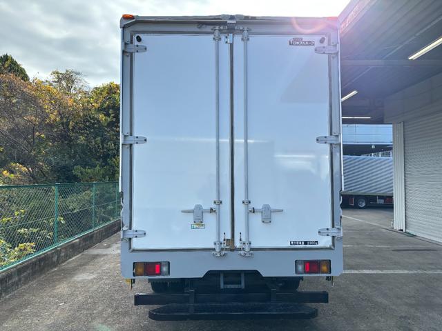 アトラストラック 　２ｔ　アルミウイング　ワイドロング　内高２２２ｃｍ　内フック　ラッシング１段　床木材張り　日本フルハーフ製　セミオートマ　オートマ　ＡＴ　ＥＴＣ　バックモニター　実走行　排ガス浄化作業不要　ウイング（6枚目）