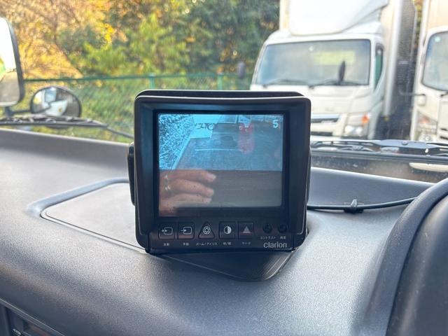 アトラストラック 　２ｔ　アルミウイング　ワイドロング　内高２２２ｃｍ　内フック　ラッシング１段　床木材張り　日本フルハーフ製　セミオートマ　オートマ　ＡＴ　ＥＴＣ　バックモニター　実走行　排ガス浄化作業不要　ウイング（32枚目）