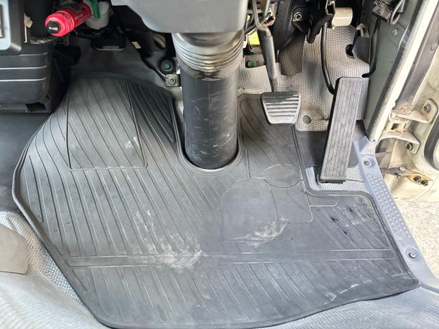 アトラストラック 　２ｔ　アルミウイング　ワイドロング　内高２２２ｃｍ　内フック　ラッシング１段　床木材張り　日本フルハーフ製　セミオートマ　オートマ　ＡＴ　ＥＴＣ　バックモニター　実走行　排ガス浄化作業不要　ウイング（35枚目）