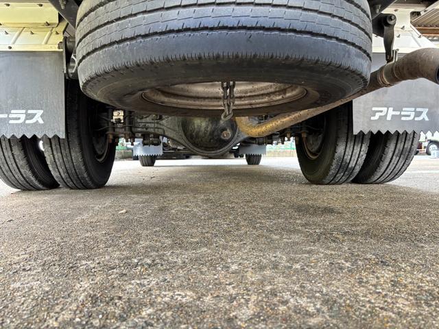 アトラストラック 　２ｔ　アルミウイング　ワイドロング　内高２２２ｃｍ　内フック　ラッシング１段　床木材張り　日本フルハーフ製　セミオートマ　オートマ　ＡＴ　ＥＴＣ　バックモニター　実走行　排ガス浄化作業不要　ウイング（51枚目）