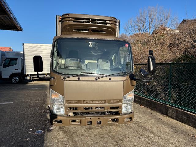 エルフトラック 　２ｔ　冷蔵冷凍車　冷凍車　－３０℃設定　スタンバイ　水抜き穴４か所　サイド扉　ラッシング２段　リア３枚扉　１０尺　菱重製　低温　ミッション　６ＭＴ　社外ナビ　ＥＴＣ　ターボ車　積載量２．０００ｋｇ（3枚目）