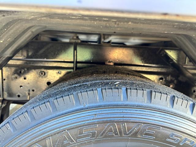 エルフトラック 　２ｔ　冷蔵冷凍車　冷凍車　－３０℃設定　スタンバイ　水抜き穴４か所　サイド扉　ラッシング２段　リア３枚扉　１０尺　菱重製　低温　ミッション　６ＭＴ　社外ナビ　ＥＴＣ　ターボ車　積載量２．０００ｋｇ（56枚目）