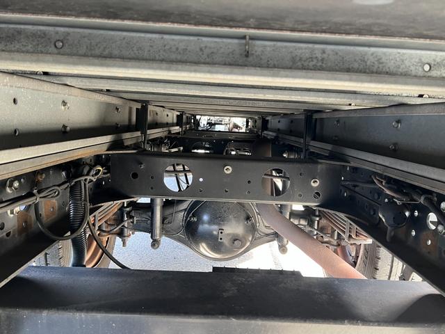 キャンター 　３ｔ　アルミバン　跳ね上げパワーゲート　ワイドロング　３トン　バン　ラジコン　サイドスライド扉　ラッシング２段　オートターン　内高２０６ｃｍ　バックモニター　ミッション　ターボ車　積載量２．９５０ｋｇ（41枚目）