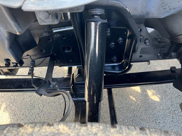 キャンター 　３ｔ　アルミバン　跳ね上げパワーゲート　ワイドロング　３トン　バン　ラジコン　サイドスライド扉　ラッシング２段　オートターン　内高２０６ｃｍ　バックモニター　ミッション　ターボ車　積載量２．９５０ｋｇ（48枚目）