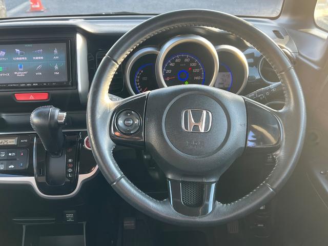 Ｎ－ＢＯＸカスタム Ｇ　ＳＳパッケージ　スマートキー　プッシュスタート　両側パワースライドドア　ストラーダナビ　フルセグＴＶ　ドライブレコーダー　ＥＴＣ（16枚目）