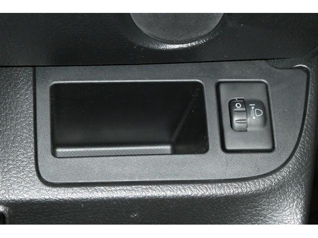 シエンタ Ｘ　ＥＴＣ装備　地デジ　運転席助手席エアバック　マニュアルエアコン　キーフリーシステム　アイドルストップ　メモリーナビゲーション　横滑防止装置　エアバック付き　三列シート　パワーウィンドウ　ナビＴＶ（22枚目）