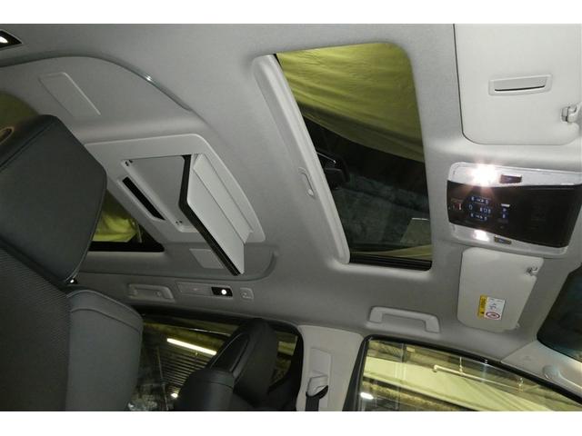 アルファードハイブリッド ＳＲ　Ｃパッケージ　サンル－フ　エアロ　バックモニター　オートエアコン　ＬＥＤ　横滑り防止機能　ＡＢＳ　イモビ　ＡＣ１００Ｖ電源　アルミ　ナビ＆ＴＶ　４ＷＤ　ミュージックプレイヤー接続可　３列シート　メモリーナビ　ＥＴＣ（11枚目）