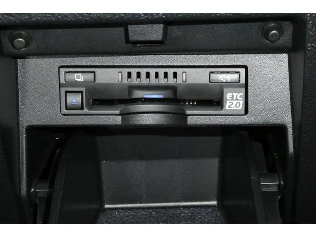 アルファードハイブリッド ＳＲ　Ｃパッケージ　サンル－フ　エアロ　バックモニター　オートエアコン　ＬＥＤ　横滑り防止機能　ＡＢＳ　イモビ　ＡＣ１００Ｖ電源　アルミ　ナビ＆ＴＶ　４ＷＤ　ミュージックプレイヤー接続可　３列シート　メモリーナビ　ＥＴＣ（35枚目）