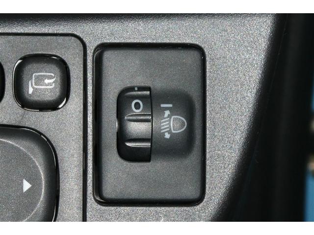 アクア Ｓ　スマートキープッシュスタート　キーレスエントリ　フルセグ地デジ　イモビ　ナビ＆ＴＶ　オートエアコン　デュアルエアバック　ＥＳＣ　Ｂカメラ　パワーウィンドウ　ＥＴＣ　ＤＶＤ再生可能　ＳＲＳ　ＡＢＳ（25枚目）