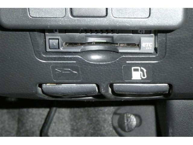 ルーミー カスタムG アイドリング 両側電動SD LEDヘット バックビューモニター 衝突回避ブレーキ フルフラット 地デジ スマートキー メモリナビ クルーズコントロール DVD ETC オートエアコン アルミホイール(31枚目)