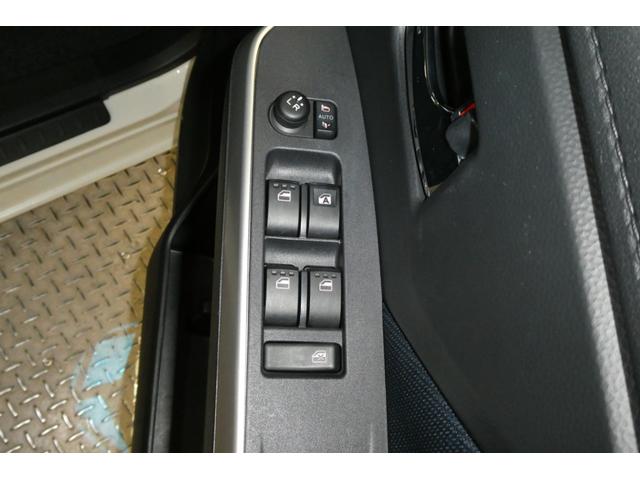 ルーミー カスタムG アイドリング 両側電動SD LEDヘット バックビューモニター 衝突回避ブレーキ フルフラット 地デジ スマートキー メモリナビ クルーズコントロール DVD ETC オートエアコン アルミホイール(46枚目)