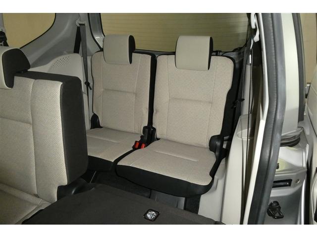 シエンタ Ｘ　ＥＴＣ装備　地デジ　バックガイドモニター　運転席助手席エアバック　マニュアルエアコン　キーフリーシステム　アイドルストップ　メモリーナビゲーション　横滑防止装置　エアバック付き　三列シート　ナビＴＶ（15枚目）