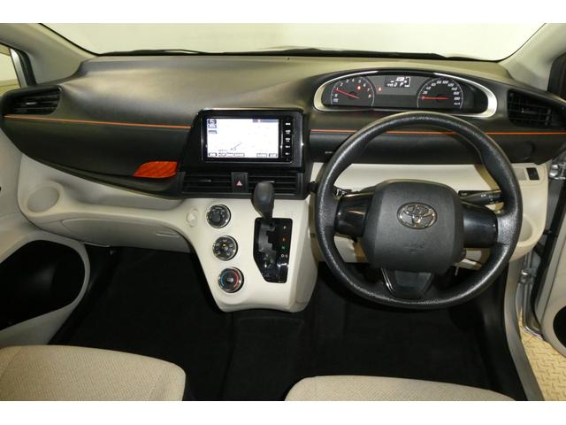 シエンタ Ｘ　ＥＴＣ装備　地デジ　バックガイドモニター　運転席助手席エアバック　マニュアルエアコン　キーフリーシステム　アイドルストップ　メモリーナビゲーション　横滑防止装置　エアバック付き　三列シート　ナビＴＶ（41枚目）