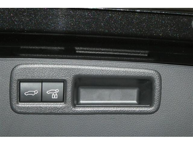 ハリアー Ｚ　レザーパッケージ　スマキ　エアロ　追突防止　フルセグテレビ　バックモニター　ドラレコ付　本革シート　アルミ　横滑り防止機能　Ｐシート　オートクルーズコントロール　ＡＵＸ　ＬＥＤヘッドライト　盗難防止システム　エアコン（10枚目）