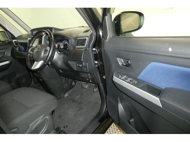 タンク カスタムＧ－Ｔ　スマキ－　地上デジタル　アルミホイル　踏み間違い防止装置　両側電動ドア　ＬＥＤヘッドライト　クルコン　リアカメラ　横滑り防止装置　ＥＴＣ　ウォークスルー　キーレス　ＴＶナビ　オートエアコン　ＤＶＤ（55枚目）