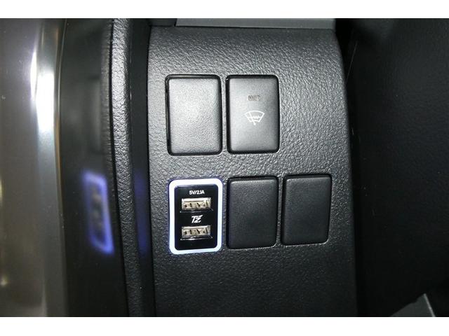 アルファード 2.5S Cパッケージ 両電動ドア 寒冷地仕様 Bモニタ 地デジ エアロ DVD再生可能 パノラマルーフ リアオートエアコン ナビテレビ 横滑り防止 クルコン セキュリティ ETC車載器 LEDヘッドライト スマートキー(29枚目)