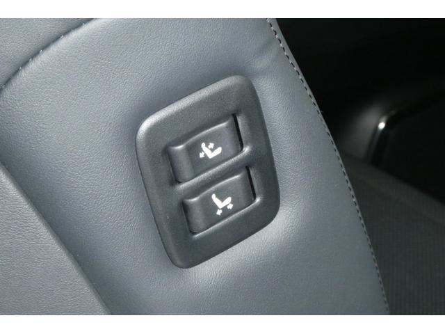 アルファード 2.5S Cパッケージ 両電動ドア 寒冷地仕様 Bモニタ 地デジ エアロ DVD再生可能 パノラマルーフ リアオートエアコン ナビテレビ 横滑り防止 クルコン セキュリティ ETC車載器 LEDヘッドライト スマートキー(44枚目)