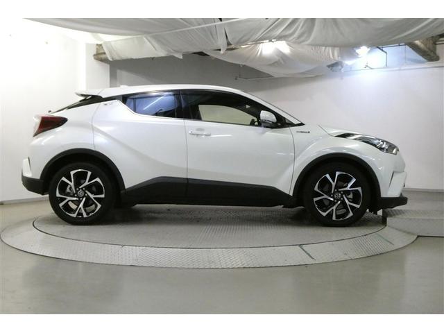 Ｃ－ＨＲ Ｇ　ＴＳＳ　ＤＶＤ再生可　ＬＥＤヘッド　バックモニタ　イモビライザー　ナビ＆ＴＶ　ＥＴＣ付　キーフリーシステム　スマキー　横滑り防止機能　クルーズＣ　エアバッグ　サイドカーテンエアバック　アルミ　ＡＢＳ（5枚目）