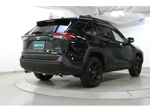 ＲＡＶ４ アドベンチャー　オフロードパッケージＩＩ　横滑り防止装置　地デジ　衝突被害軽減ブレーキ　バックモニター　メモリーナビ　アルミホイール　オートクルーズコントロール　ＬＥＤヘッドランプ　フルタイム４ＷＤ　ミュージックプレイヤー接続可　スマートキー（8枚目）