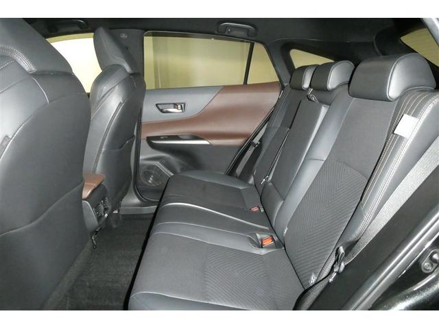 こちらは２列目です。ゆったりできるのでリラックスしてお過ごし頂けますよ