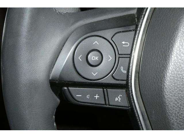 ステアリングスイッチでオーディオ操作もラクラク！