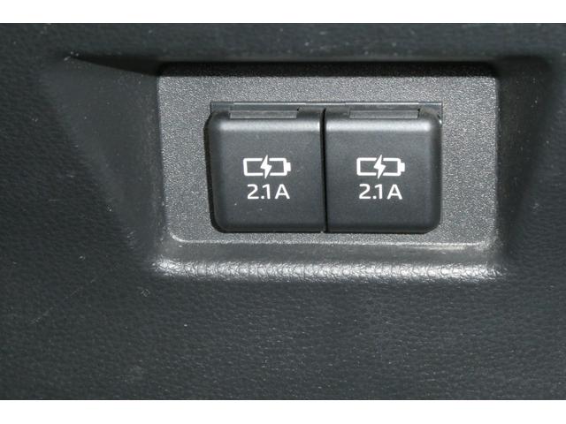 スマキ　追突防止　フルセグテレビ　ＡＣ１００Ｖ　バックモニター　本革シート　アルミ　横滑り防止機能　Ｐシート　オートクルーズコントロール　ＡＵＸ　ＬＥＤヘッドライト　盗難防止システム　エアコン　ＥＴＣ