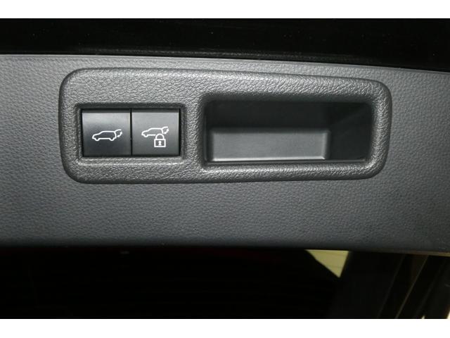 Ｔ−Ｖａｌｕｅは、中古車への不安を解消するために生まれたＵ−Ｃａｒブランドです。ティー・バリューに搭載された３つの“見える安心”が、中古車選びの心配を取り除き、満足のいくＵ−Ｃａｒ選びをお約束します。