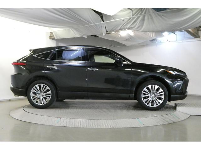 まるまるクリーン実施済！くるまるクリーンとは、内装のルームクリーンと外装のボディクリーンを合わせた本格洗浄するシステムです！専門の洗浄工場で各工程毎に洗浄・抗菌加工を施し、車をリフレッシュしてます！