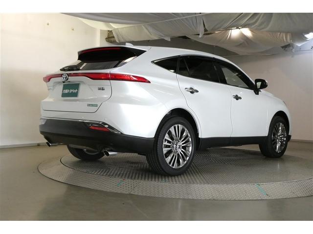 ハリアーハイブリッド Z レザーパッケージ パノラマサンルーフ 100V電源 地デジ 横滑防止 盗難防止システム 寒冷地仕様 Bモニター 革 LEDライト パワーウィンドウ クルコン スマートキ- 助手席エアバック パワーシート エアバッグ(8枚目)