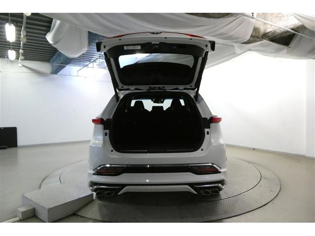 この車でレジャーにショッピングにお出かけしましょ！