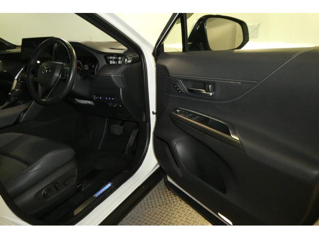 まるまるクリーン実施済！くるまるクリーンとは、内装のルームクリーンと外装のボディクリーンを合わせた本格洗浄するシステムです！専門の洗浄工場で各工程毎に洗浄・抗菌加工を施し、車をリフレッシュしてます！