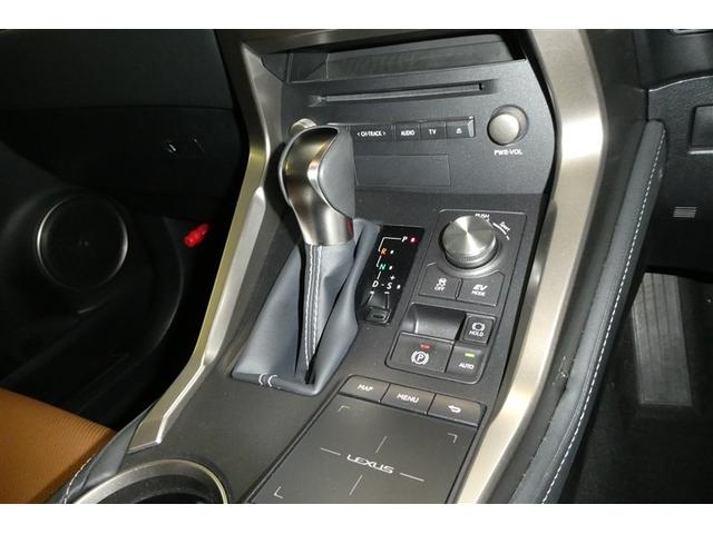 NX NX300h バージョンL 電動パワーシート 地デジ AC100V 黒革シート AUX エアコン ナビ&TV LEDライト Bカメラ アルミ エアバッグ ABS 横滑り防止機能 キーレス ETC スマートキー メモリーナビ(32枚目)