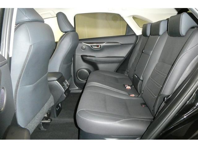 ＮＸ ＮＸ３００　バージョンＬ　ナビＴＶ　衝突被害軽減　Ｓキー　キーレス　ＥＴＣ車載器　本革シート　ＡＣ１００Ｖ電源　アルミホイール　地デジ　ミュージックプレイヤー接続可　クルコン　ＤＶＤ再生　メモリーナビ　ＬＥＤヘッド（14枚目）