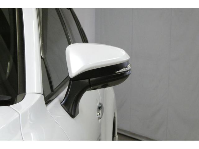 ハリアーハイブリッド Z レザーパッケージ パノラマサンルーフ エアロ 地デジ 横滑防止 盗難防止システム Bモニター 革 LEDライト パワーウィンドウ クルコン スマートキ- 助手席エアバック パワーシート エアバッグ オートエアコン認定車(45枚目)