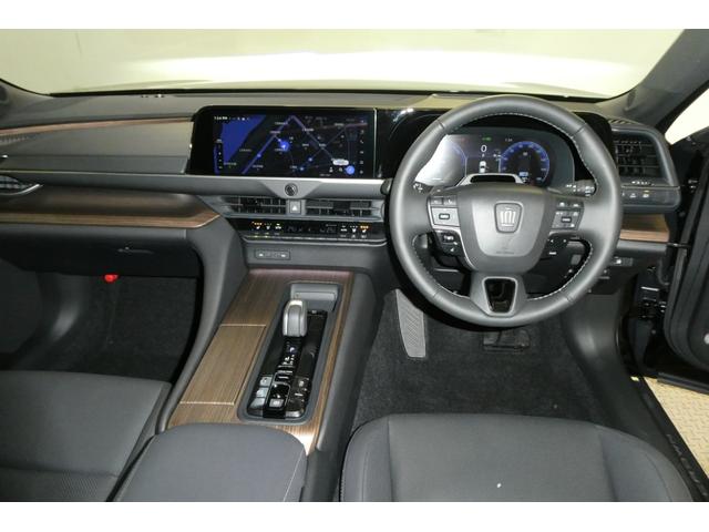 レザーシート　ＬＥＤヘッドライト　地デジＴＶ　ＡＢＳ　ＡＣ１００Ｖ　パワーシート　バックモニタ　スマートキ　ＥＴＣ　ドライブレコーダー　アルミホイール　エアコン　盗難防止装置　メモリーナビ　認定中古車