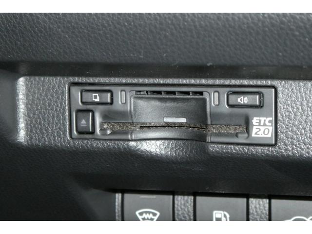 当社でご購入していただいた全ての車両はご納車前に、しっかり点検・整備してからのご納車になります。点検部位はエンジンオイル交換・ワイパーゴム・ブレーキ点検・調整・その他を確認の上ご納車致します。