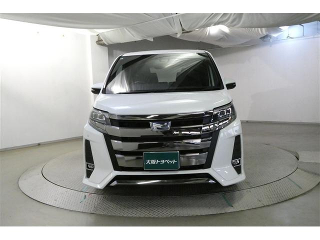 ノア ハイブリッドSi ダブルバイビー エアロ LEDヘッドライト クルコン 横滑り防止装置 盗難防止システム エアバッグ アルミ メモリ-ナビ スマキー Wエアコン ABS ナビ&TV デュアルエアバッグ ETC DVD パワーウインドウ(2枚目)