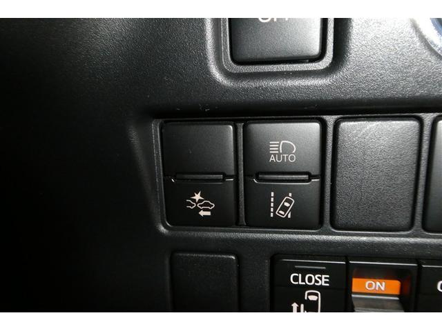 ノア ハイブリッドSi ダブルバイビー エアロ LEDヘッドライト クルコン 横滑り防止装置 盗難防止システム エアバッグ アルミ メモリ-ナビ スマキー Wエアコン ABS ナビ&TV デュアルエアバッグ ETC DVD パワーウインドウ(19枚目)