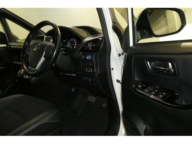 ノア ハイブリッドSi ダブルバイビー エアロ LEDヘッドライト クルコン 横滑り防止装置 盗難防止システム エアバッグ アルミ メモリ-ナビ スマキー Wエアコン ABS ナビ&TV デュアルエアバッグ ETC DVD パワーウインドウ(29枚目)