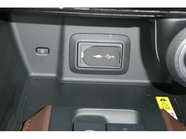 ハリアー Ｚ　レザーパッケージ　スマキ　エアロ　追突防止　フルセグテレビ　バックモニター　ドラレコ付　本革シート　アルミ　横滑り防止機能　Ｐシート　オートクルーズコントロール　ＡＵＸ　ＬＥＤヘッドライト　盗難防止システム　エアコン（24枚目）