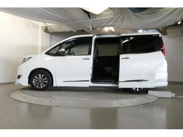 大切な愛車に当店自慢のガードコスメ・ＣＰＣなどのボディーコーティングはいかがでしょうか？