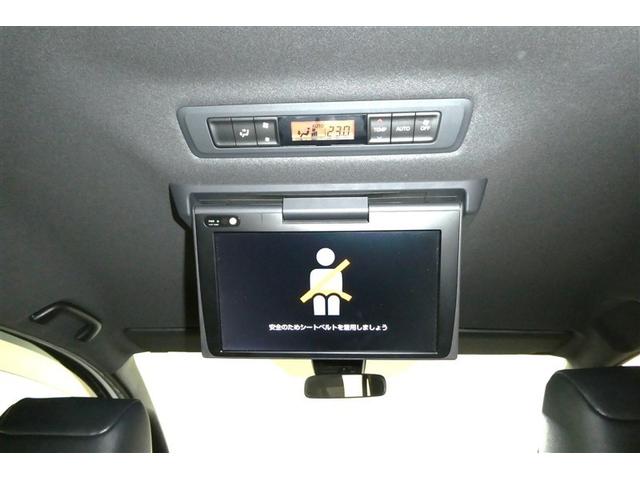 フリップダウン後席モニターはお子様に大人気です♪長距離ドライブや渋滞でも退屈しませんね！