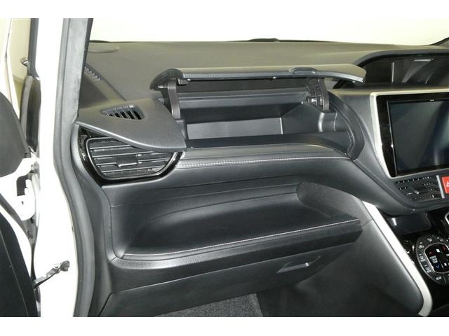 小物入れに便利な収納スペースございます！