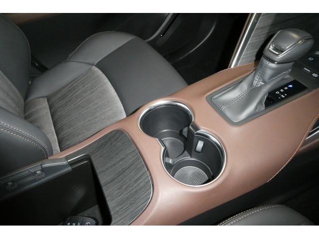 ハリアー G 衝突回避ブレーキ AUX接続 セキュリティーアラーム AAC バックモニタ- 横滑防止装置 LEDランプ スマキー キーフリー AW ETC車載器 PS パワーウインドウ パワ-シ-ト メモリ-ナビ(45枚目)