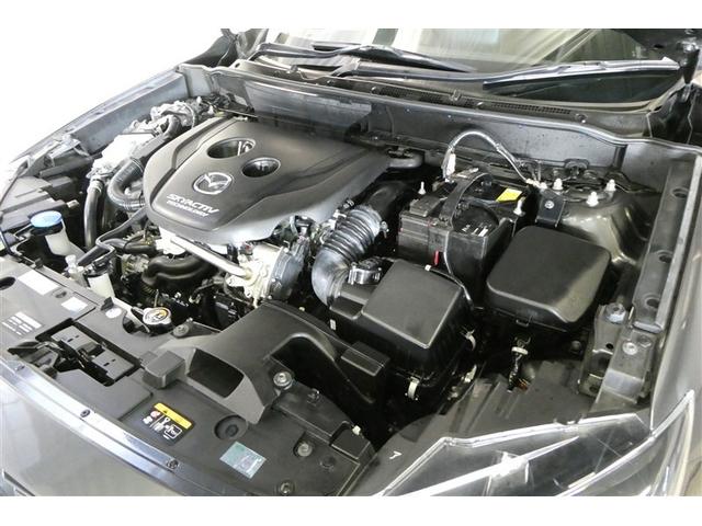 エンジンルームもスチーム洗浄で綺麗にクリーニング済み♪点検整備、エンジンオイルの交換等メンテナンスをしてお渡し致します。