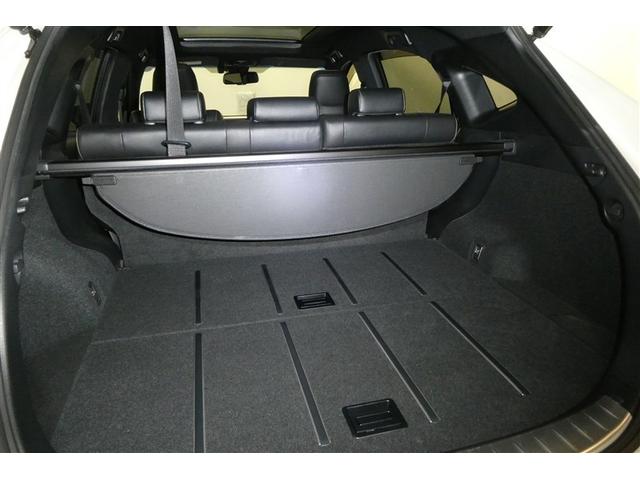 ハリアー プレミアム　大型サンルーフ　カーテンエアバッグ　クルーズＣ　Ｂカメラ　電動パワーシート　ＬＥＤライト　メモリナビ　横滑り防止機能　オートエアコン　Ａストップ　エアバッグ　ＡＷ　ＤＶＤ再生可　パワーウィンドウ（16枚目）