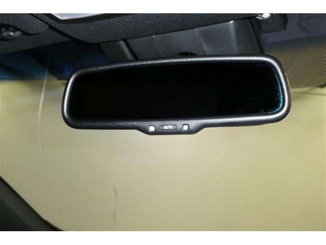 ハリアー プレミアム　大型サンルーフ　カーテンエアバッグ　クルーズＣ　Ｂカメラ　電動パワーシート　ＬＥＤライト　メモリナビ　横滑り防止機能　オートエアコン　Ａストップ　エアバッグ　ＡＷ　ＤＶＤ再生可　パワーウィンドウ（20枚目）